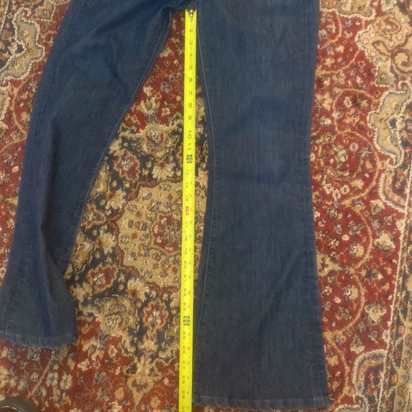 Lucky Brand Charlie Flare Jeans 6/28 🍀 - Picture 8 of 9